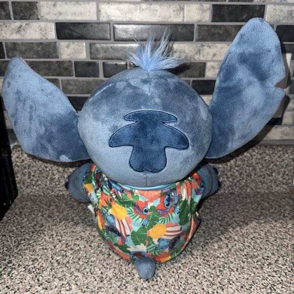 Build-A-Bear Disney STITCH The Alien with Sleeper - Picture 5 of 6